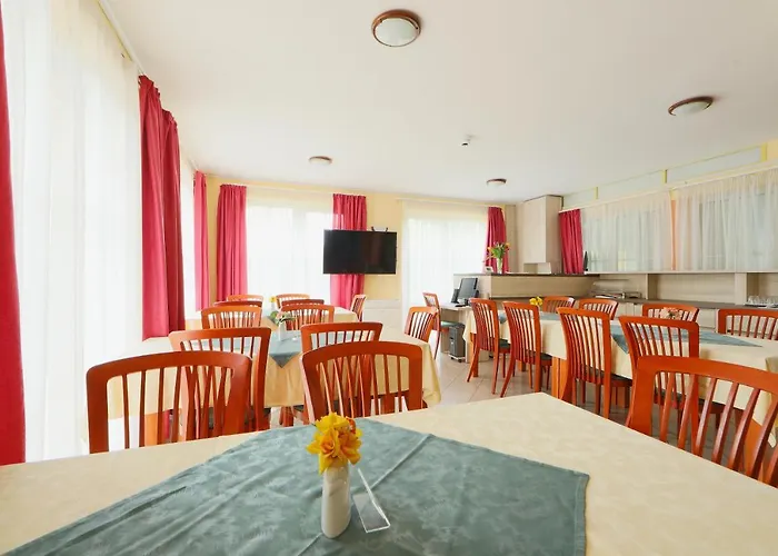 Balazs ゲストハウス バラトンフレド